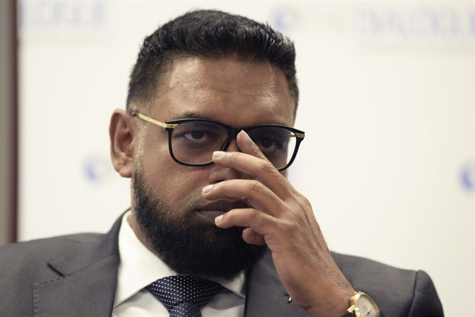 Archivo - Arquivo - 13 de setembro de 2023, Washington DC, DC, Estados Unidos: O presidente da Guiana, Irfaan Ali, discute sobre sua visão para o futuro da relação EUA-Guiana, hoje, 13 de setembro de 2023, no Inter American Dialogue/Think Tank em Washingt