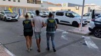 A prisión por apuñalar a una anciana a la que siguió desde un supermercado para robarle en Torrevieja