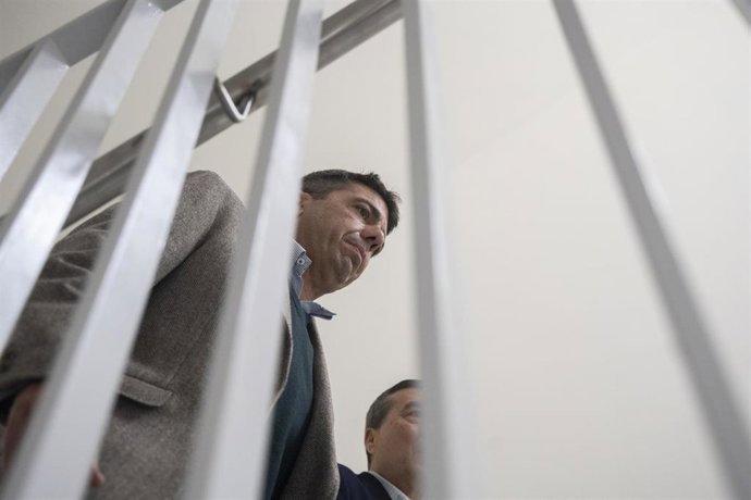 Archivo - El 'president' de la Generalitat, Carlos Mazón