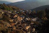Foto: Los grandes fuegos de Chandrexa y Trevinca siguen activos, mientras la situación en el resto de Galicia mejora