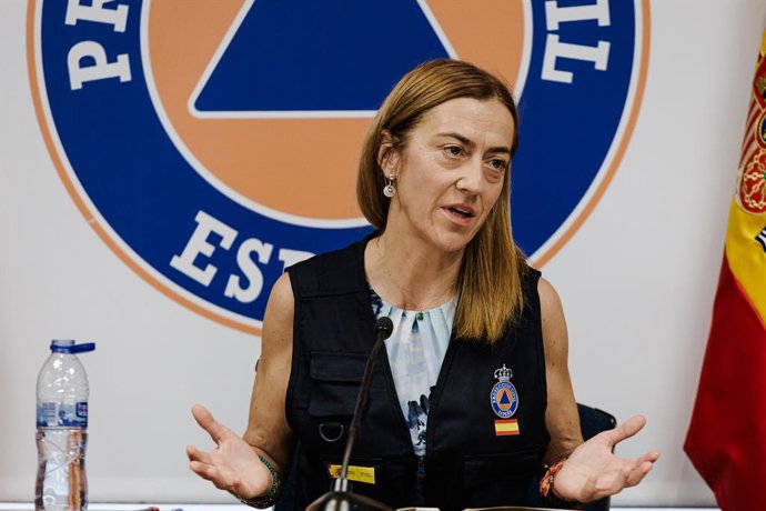 La directora general de Protección Civil y Emergencias, Virginia Barcones, durante una rueda de prensa posterior al Comité Estatal de Coordinación (CECOD) contra los incendios, a 23 de agosto de 2025, en Madrid (España). Arcones asegura que en el Centro N