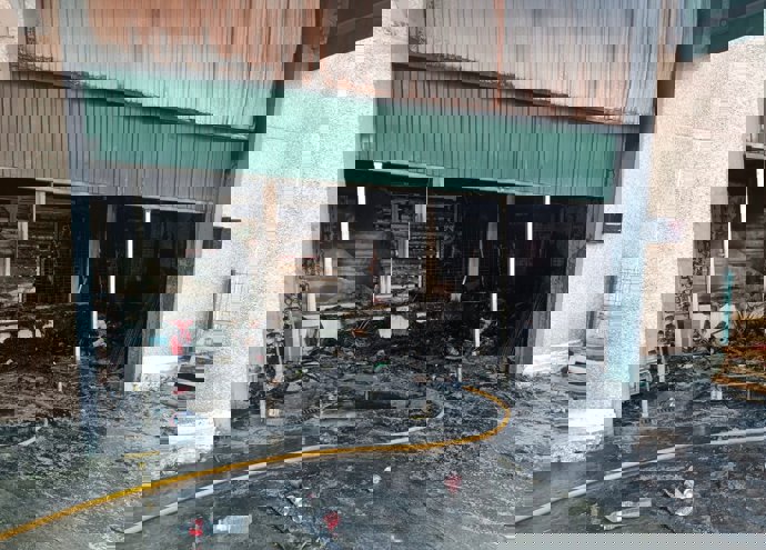 extinguido incendio en un bazar de Cabezón