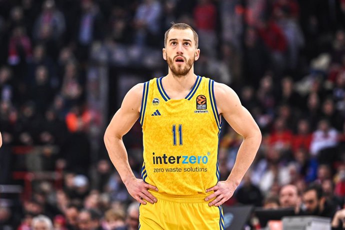 Archivo - Matt Thomas of Alba Berlin during the Turkish Airlines EuroLeague basketball match between Olympiacos Piraeus and Alba Berlin on January 30, 2024 at Peace and Friendship stadium in Piraeus, Greece - Photo Stefanos Kyriazis / LiveMedia / DPPI