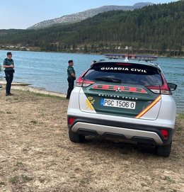 La Guardia Civil de Navarra investiga el hallazgo de un cadáver en el pantano de Nagore.