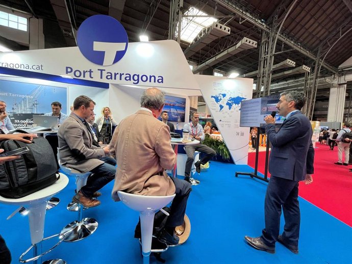 Conferencia sobre eólica marina del Port Tarragona en el SIL 2024