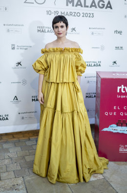 Archivo - La actriz Verónica Echegui posa durante el photocall de la presentación del coloquio ‘Los pacientes del doctor García’, en Cine Albéniz, a 12 de marzo de 2023, en Málaga, Andalucía (España). El Festival de Málaga es una muestra cinematográfica a