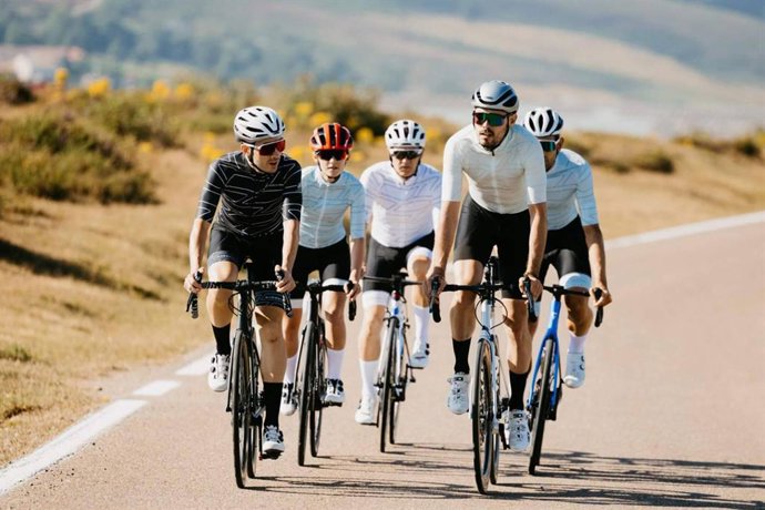 Murwall Sport refuerza su catálogo con ropa ciclista técnica made in Spain