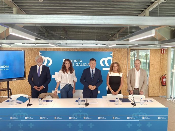 Rueda de prensa del conselleiro de Educación, Ciencia, FP e Universidades, Román Rodríguez, sobre el nuevo curso escolar 2025/2026