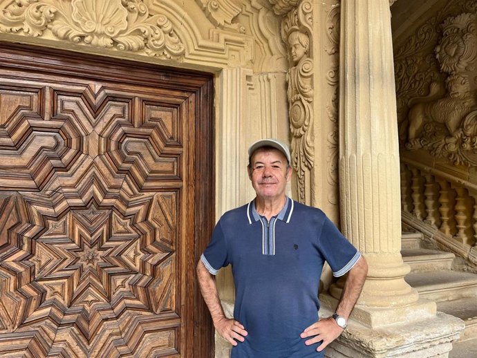 El licenciado en Filología semítica (árabe-islam) y doctor en Lingüística Aplicada por la UGR, Aurelio Ríos