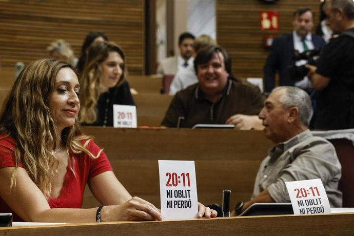 Archivo - La diputada de Compromís Isaura Navarro, en una imagen de archivo