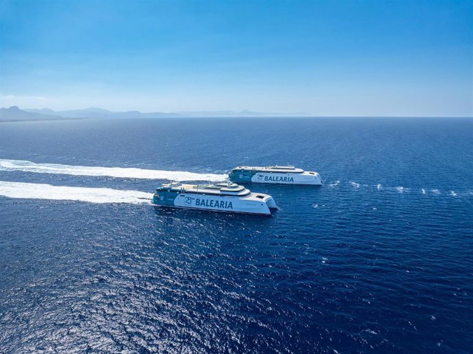 Imagen de 'fast ferries' de Baleària