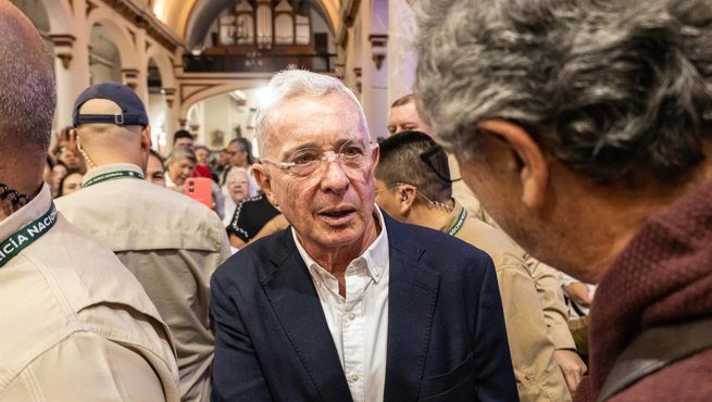 Política