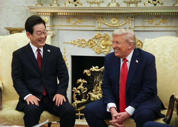 El presidente de Estados Unidos, Donald Trump, recibe en Washington a su homólogo de Corea del Sur, Lee Jae Myung (archivo)
