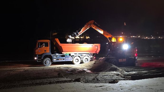 Retirada de piedras en Ondarreta.