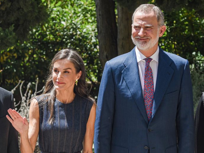 Archivo - Los Reyes Felipe VI y Letizia, en una imagen reciente