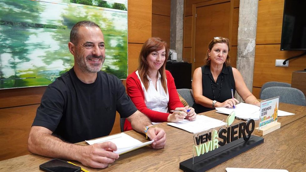 Rueda de prensa del alcalde de Siero, Ángel García.