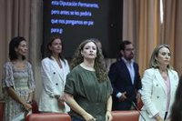 PP critica la "actitud de brazos caídos" del Gobierno ante incendios y PSOE tilda de "vergonzosa" la actuación de CC.AA.