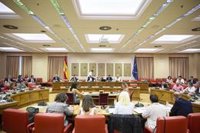 PSOE y Sumar acusan al PP de "alarmismo" y de inventarse "un caso de espionaje" por el contrato con Huawei