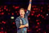 Foto: Chris Martin aborda al fin la infidelidad viral del concierto de Coldplay