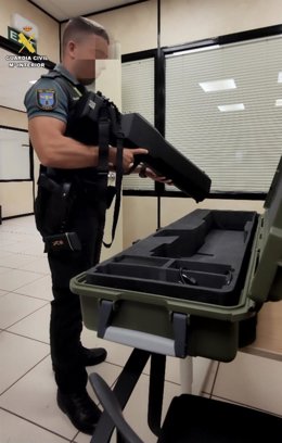 La Guardia Civil detecta un vuelo irregular de dron en las inmediaciones del Palacio de la Almudaina