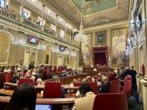 Foto: Luz verde a la tramitación para declarar el salón de plenos del Parlamento canario como monumento a la memoria histórica