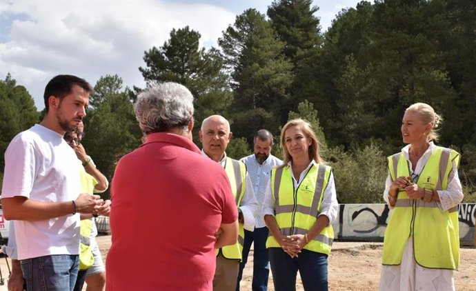 El director general de Carreteras, David Merino, visita las obras.