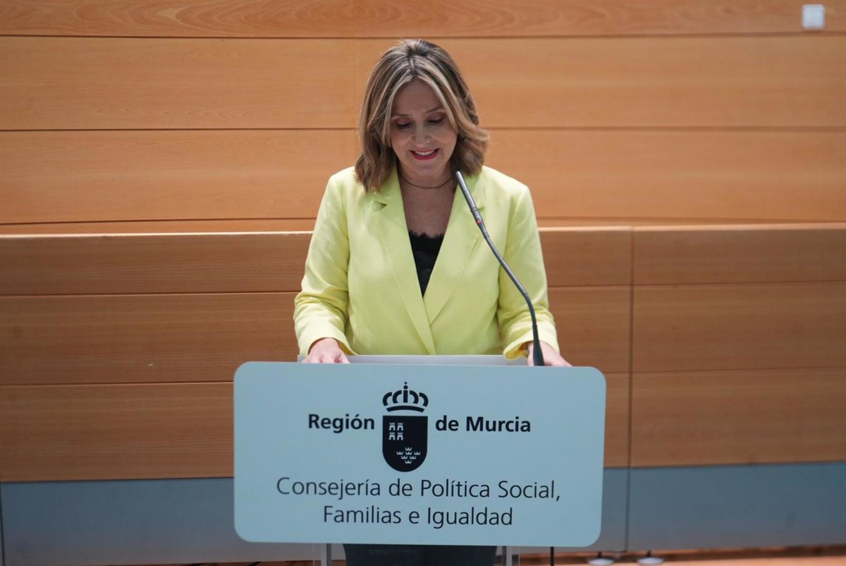 La Comunidad critica el  ocultismo y la falta de información  del Ministerio sobre el reparto de menores migrantes