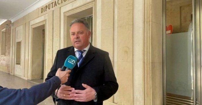 El alcalde de Paterna del Campo (Huelva), Juan Salvador Domínguez.