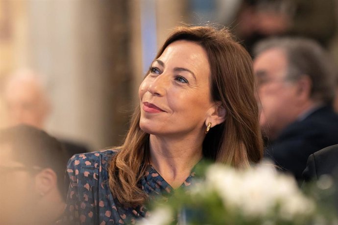 Archivo - La alcaldesa de Zaragoza, Natalia Chueca, durante un desayuno informativo de Nueva Economía Fórum, a 19 de febrero de 2025, en Madrid (España)