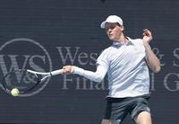 Sinner entra arrollador en Nueva York y Bautista y Martínez se despiden