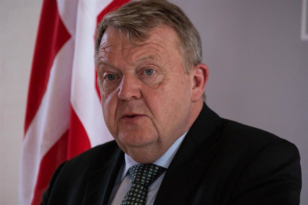 Archivo - El ministro de Exteriores de Dinamarca, Lars Lokke Rasmussen, durante una rueda de prensa en la capital, Copenhague (archivo)