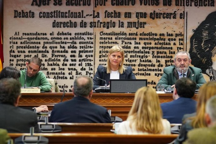 La senadora del PP por Granada, Inmaculada Hernández.