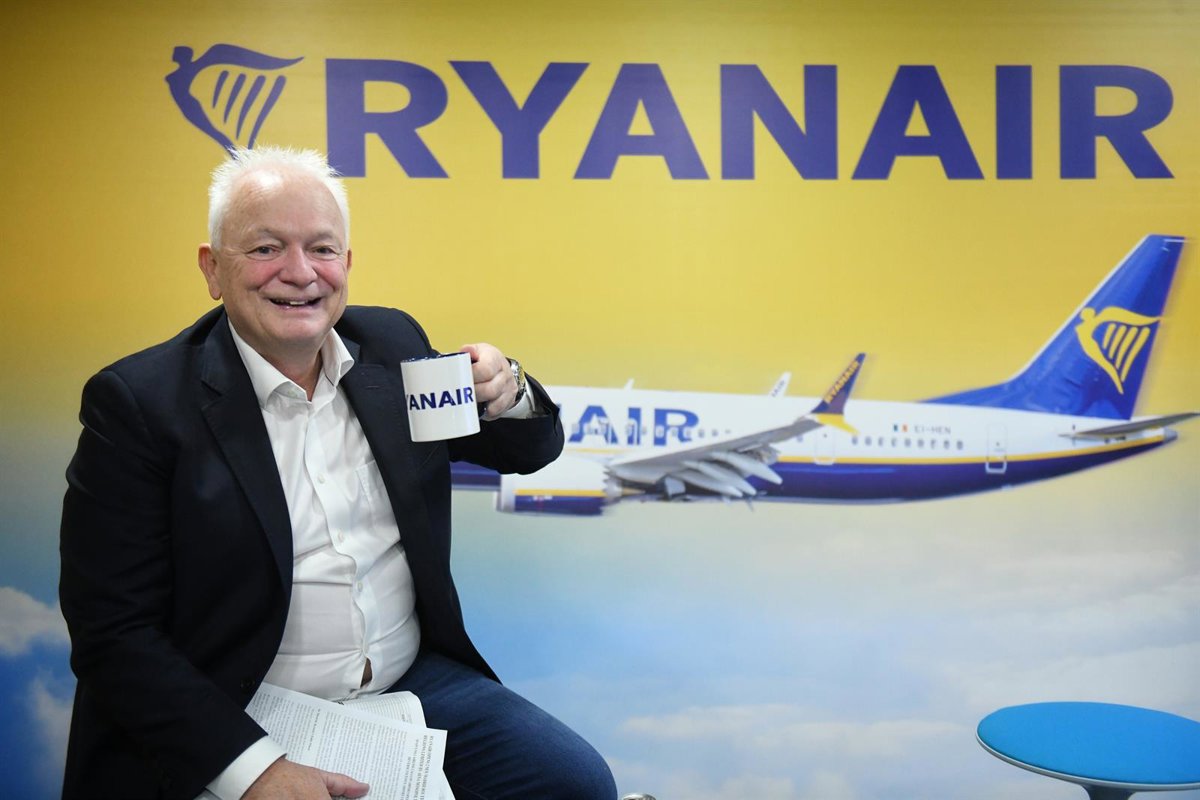 Ryanair anunciará la próxima semana recortes de un millón de plazas en España para el verano en respuesta a Aena