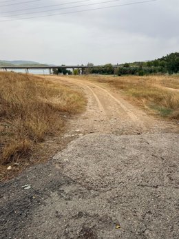 El Ayuntamiento de Sacedón denuncia el mal estado de los accesos.