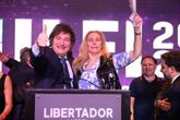 Foto: El riesgo país de Argentina se dispara hasta 829 puntos por el escándalo de corrupción que afecta a Milei