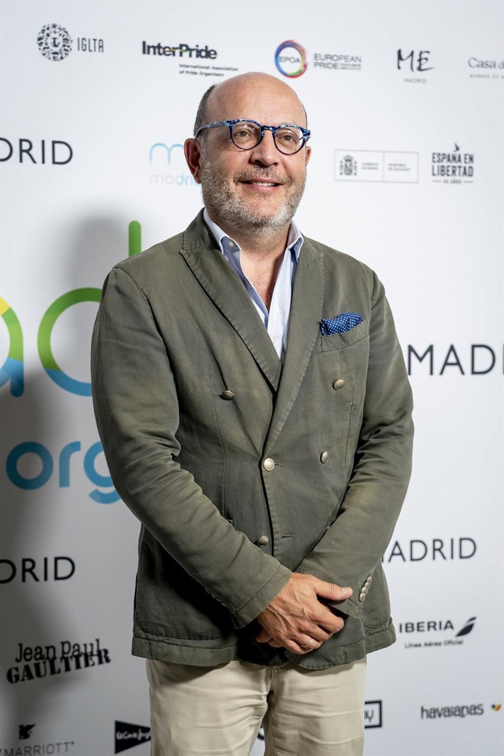 Archivo - El delegado de Políticas Sociales y Familia del Ayuntamiento de Madrid, Jose Fernández, durante el 'photocall' de los premios MADO'25, en el Institut Franais de Madrid, a 26 de junio de 2025, en Madrid (España). 