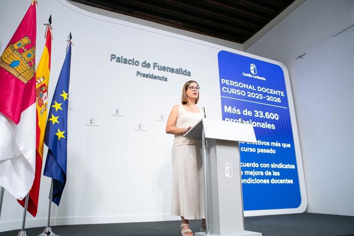 La Consejera Portavoz Del Gobierno De Castilla-La Mancha, Esther Padilla, En Rueda De Prensa.