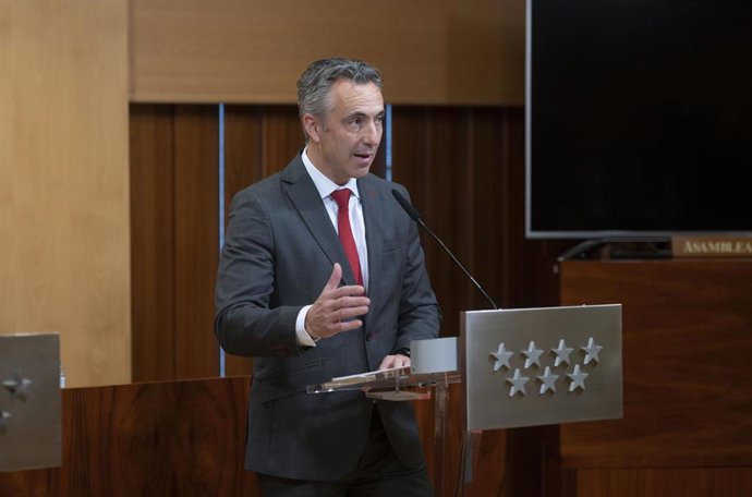 Archivo - El consejero de Medio Ambiente, Interior y Agricultura de la Comunidad de Madrid, Carlos Novillo