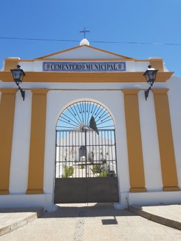 Archivo - Cementerio municipal de Guillena. Foto de archivo.