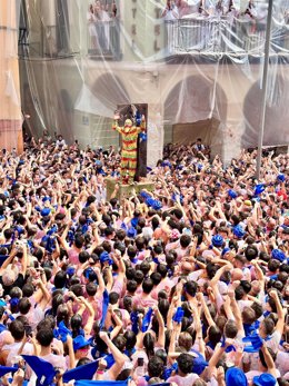 El Cipotegato, a su llegada a la plaza España de Tarazona.