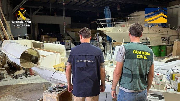 Intervención de varias embarcaciones y motores en la operación 'Nautilita'.