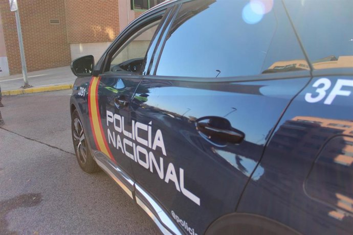 Archivo - Imagen de recurso de un vehículo de la Policía Nacional.