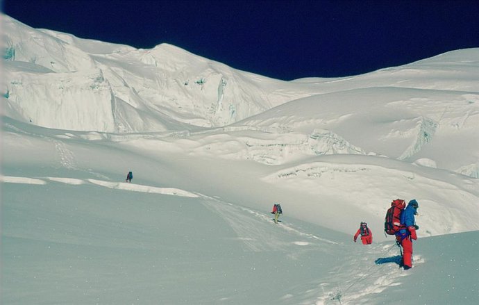 La primera expedición catalana que conquistó la cima del Everest