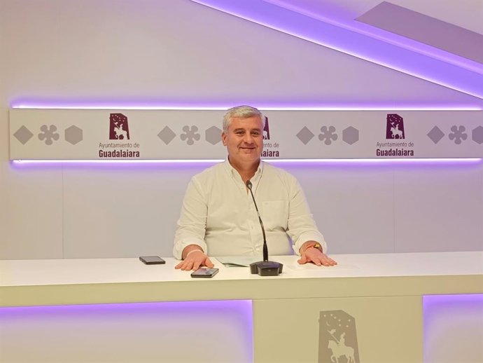 El segundo teniente de alcalde y concejal de Hacienda en el Ayuntamiento de Guadalajara, Alfonso Esteban.