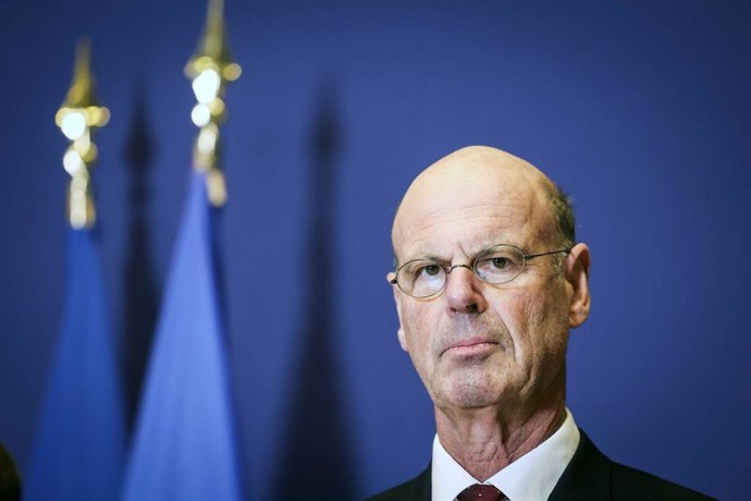 Archivo - December 24, 2024, Paris, France, FRANCE: Paris, France le 23 decembre 2024 - Ceremonie de passation de pouvoir entre Antoine Armand, Laurent Saint-Martin et Eric Lombard.au Ministere des Finances de Bercy - Handover ceremony between Antoine Arm