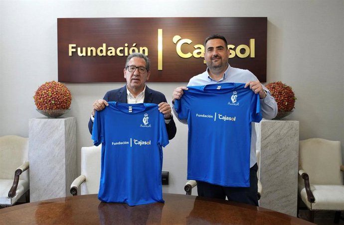 El Presidente De La Fundación Cajasol, Antonio Pulido, Y El Presidente Del Real Ciencias, Rafael Monserrat De La Paz,.