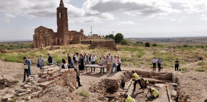 Arqueólogos hallan restos de una sinagoga medieval en el Pueblo Viejo de Belchite (Zaragoza).