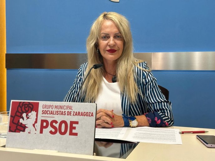 La concejal del grupo municipal del PSOE en el Ayuntamiento de Zaragoza, Ros Cihuelo