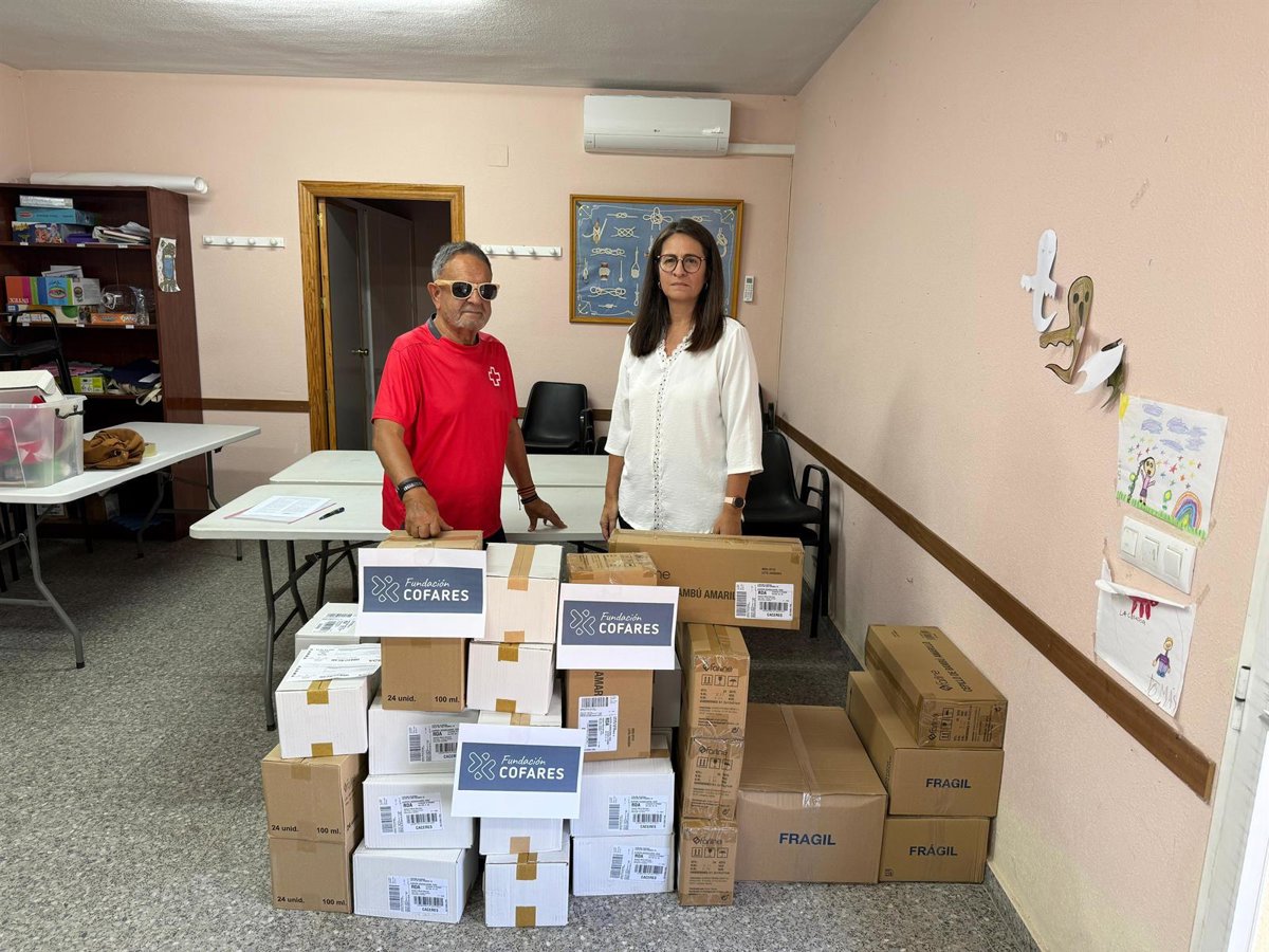 Los farmacéticos donan a través de Fundación Cofares productos de salud e higiene a afectados por los incendios
