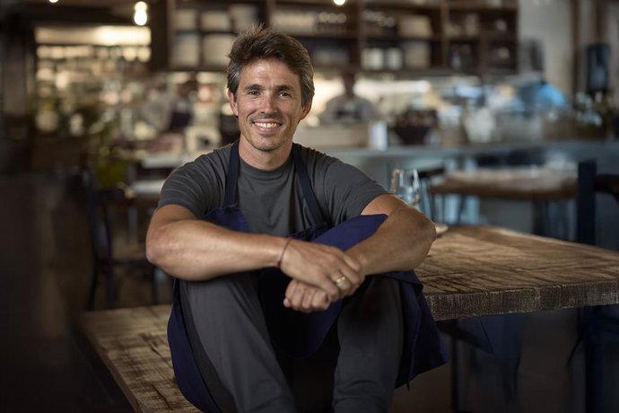 Nino Redruello, socio, cuarta generación y cocinero de Familia La Ancha, en Fismuler de Lisboa